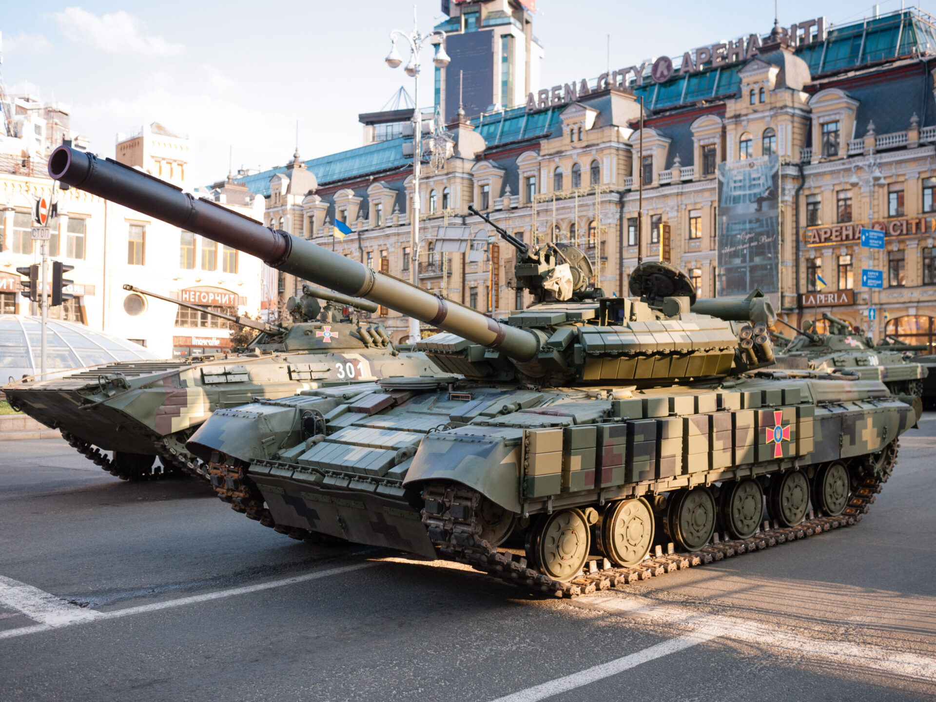 Ukrainian T-64 tank on parade, Kyiv. Source