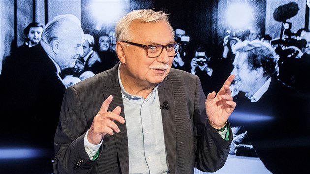Western political scientists in the service of the Kremlin: the story of Oskar Krejčí