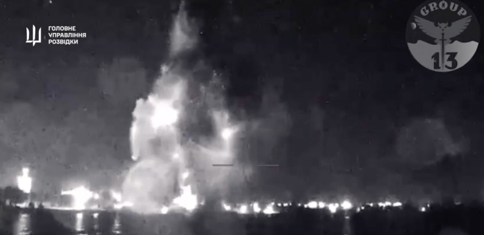 GUR drones destroyed two Russian boats KS-701 “Tunets”