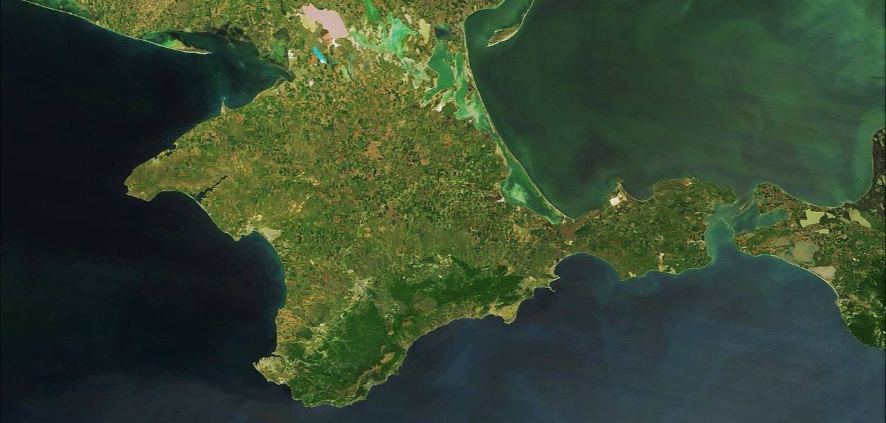 Digest June 26: Multiple strikes on Belgorod and attack on Crimea