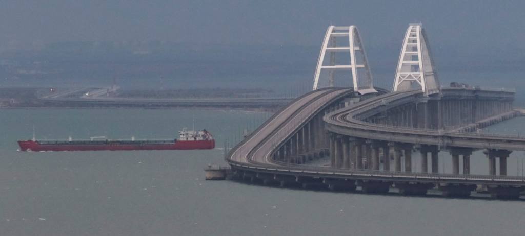 Digest July 26: Multiple explosions in Crimea and more aid from US and EU