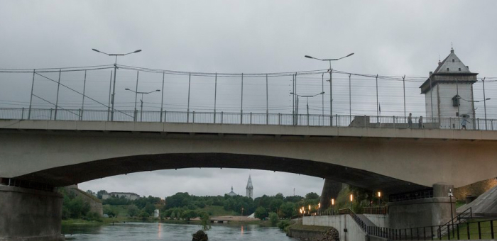 Estonia has introduced enhanced customs control on the border with Russia