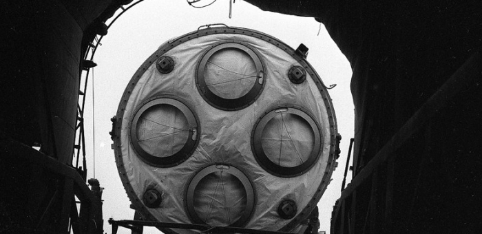 When Ukraine gave up nuclear weapons: reasons and consequences
