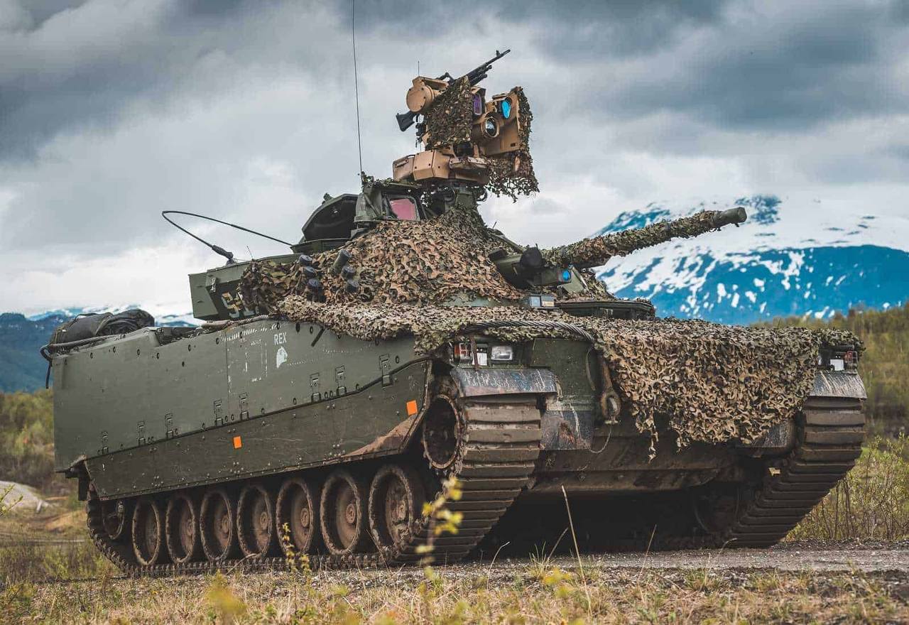 Digest September 9: Aid package from Sweden and another plane crash in Russia