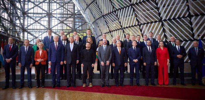 The European Council calls for a rapid increase in military support for Ukraine