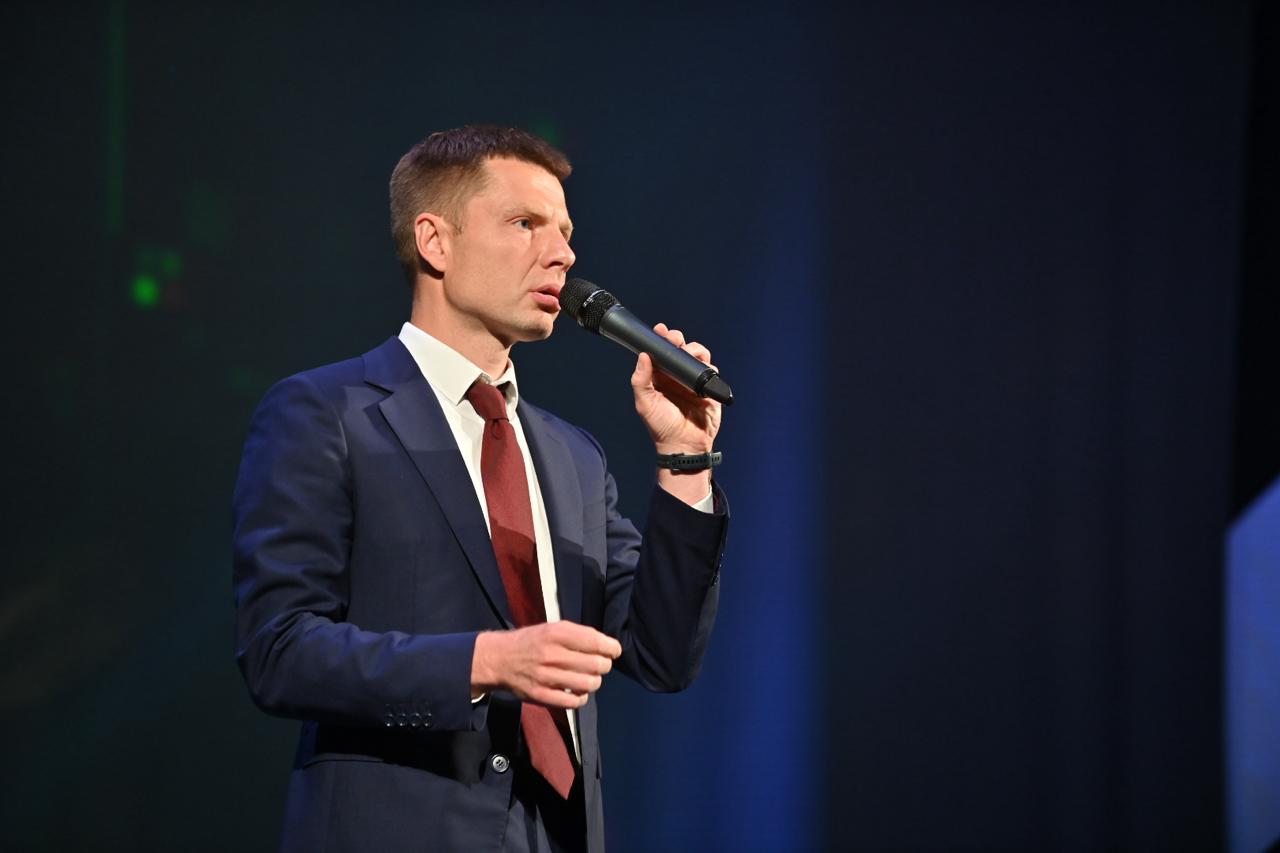 Oleksiy Honcharenko speaking at the Black Sea Security Forum 2025