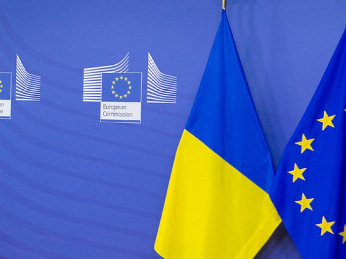 The picture shows Ukraine`s and EU flags