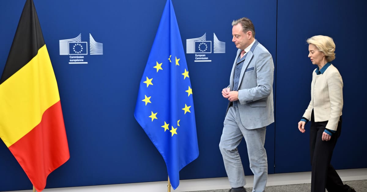 Belgian Prime Minister De Wever is resisting, arguing Belgium will be on the hook if Moscow claws back the billions. / Dursun Aydemir / Anadolu via Getty Images