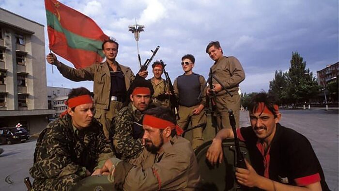 Fighting on the streets of Bendery, 1992 / Radio Liberty