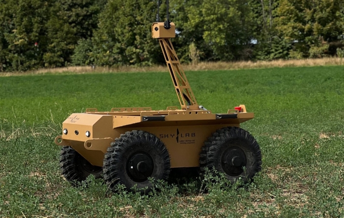 The picture shows Unmanned ground drone Sirko-S1