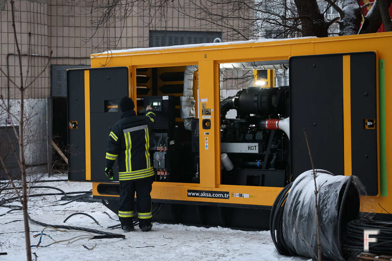 Large generator being activated in Kyiv