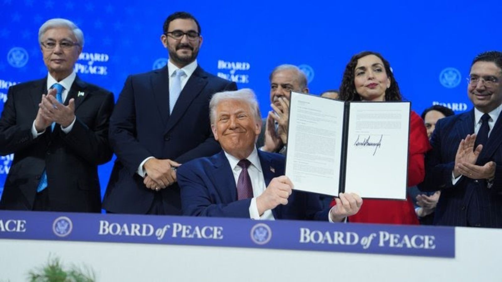 Trump Launches Global ‘Board of Peace’ During Davos Summit