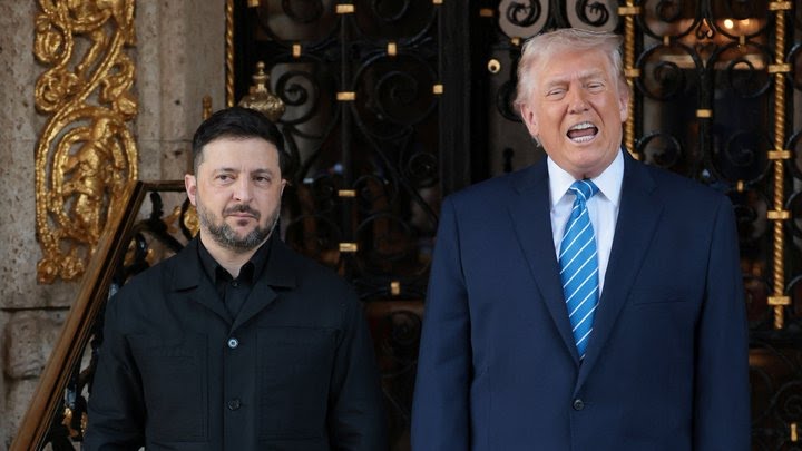 Президент України Володимир Зеленський та президент США Дональд Трамп у Мар-а-Лаго, штат Флорида, США, 28 грудня 2025 року