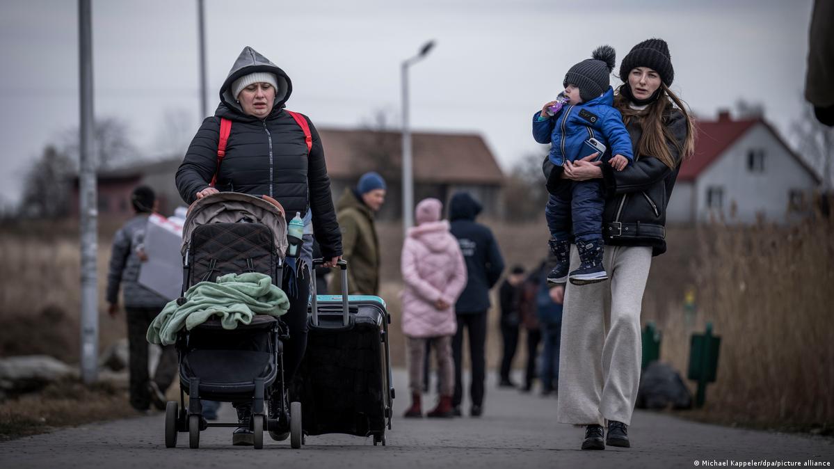 Ukrainian Refugees Contributed Eight Times More to Poland’s GDP Than They Received in Aid