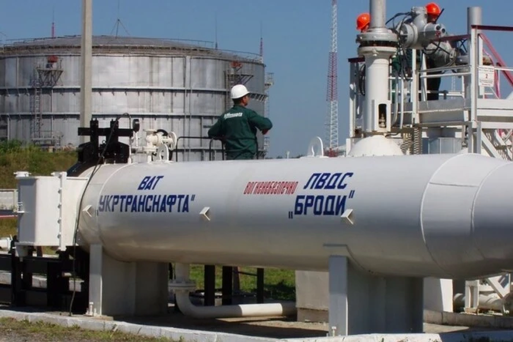 Ukraine offers alternative oil transit routes to the EU instead of Druzhba