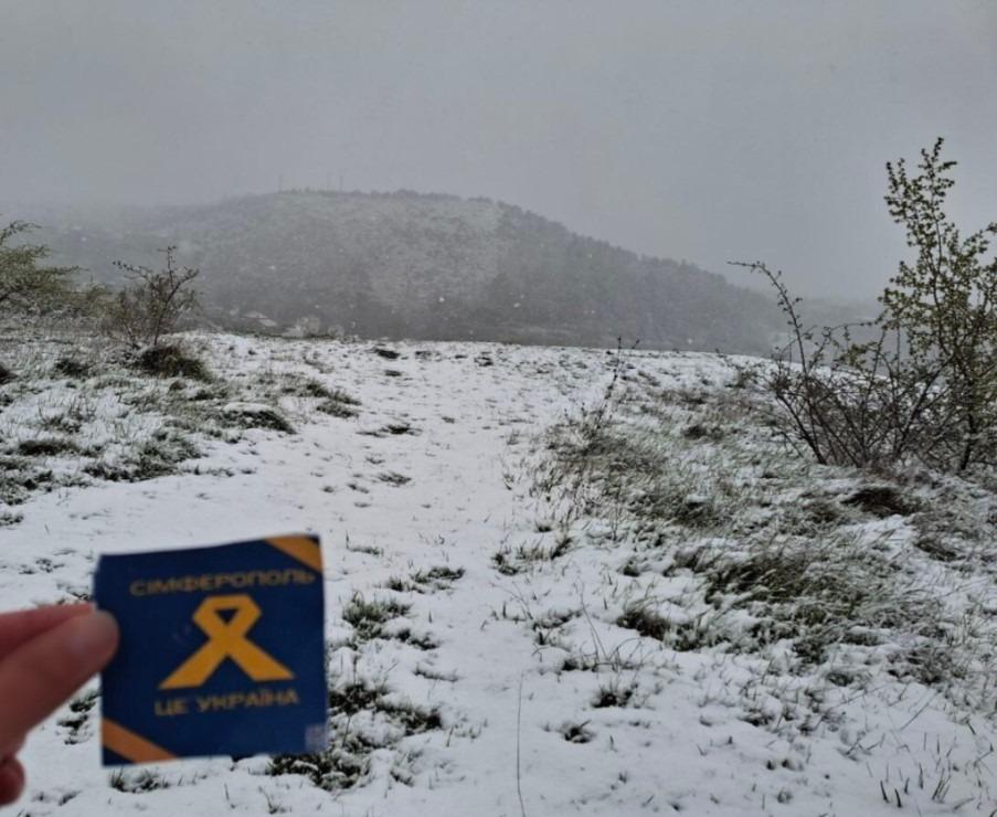 Activists of the Yellow Ribbon movement maintain pro-Ukrainian sentiment in Russian-occupied Crimea