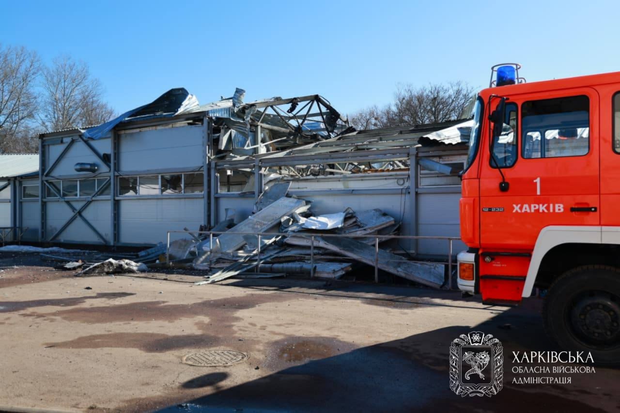 Зруйноване підприємство у Харкові внаслідок атаки РФ