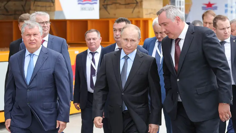 Путін з олігархами