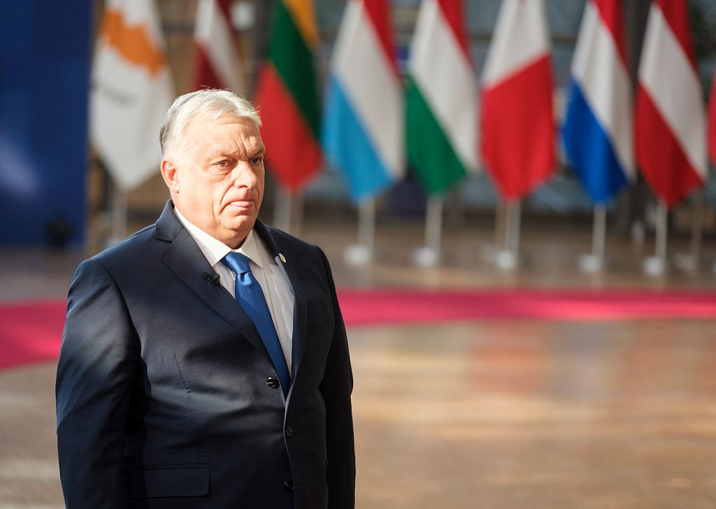 Hungarian intelligence uses Webloc to track its citizens
