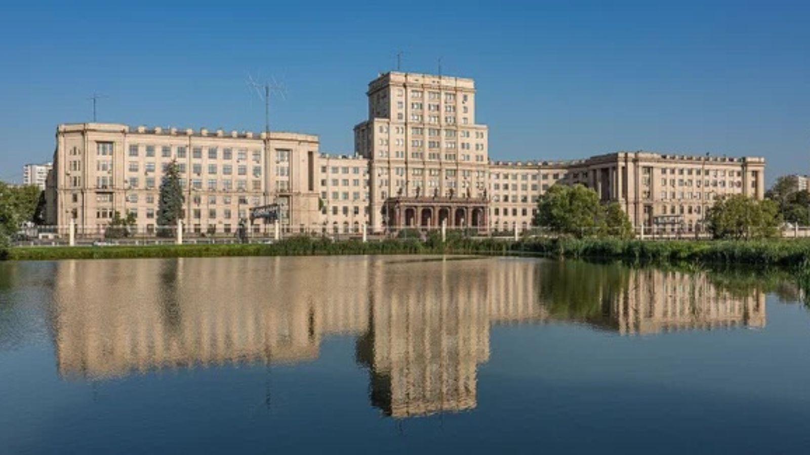 Moscow University trains hackers for GRU in secret